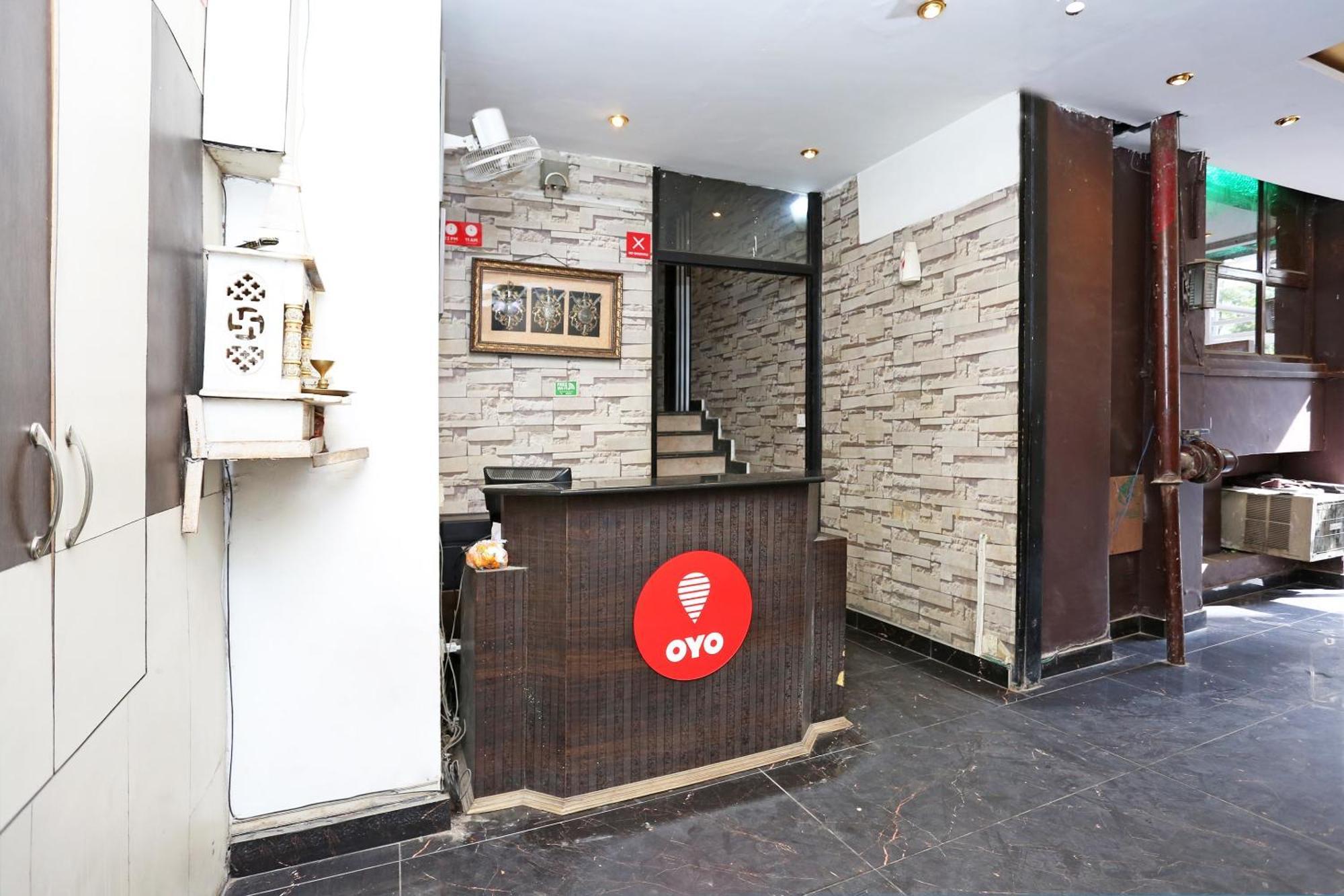 Oyo Flagship Hotel F Five Nowe Delhi Zewnętrze zdjęcie