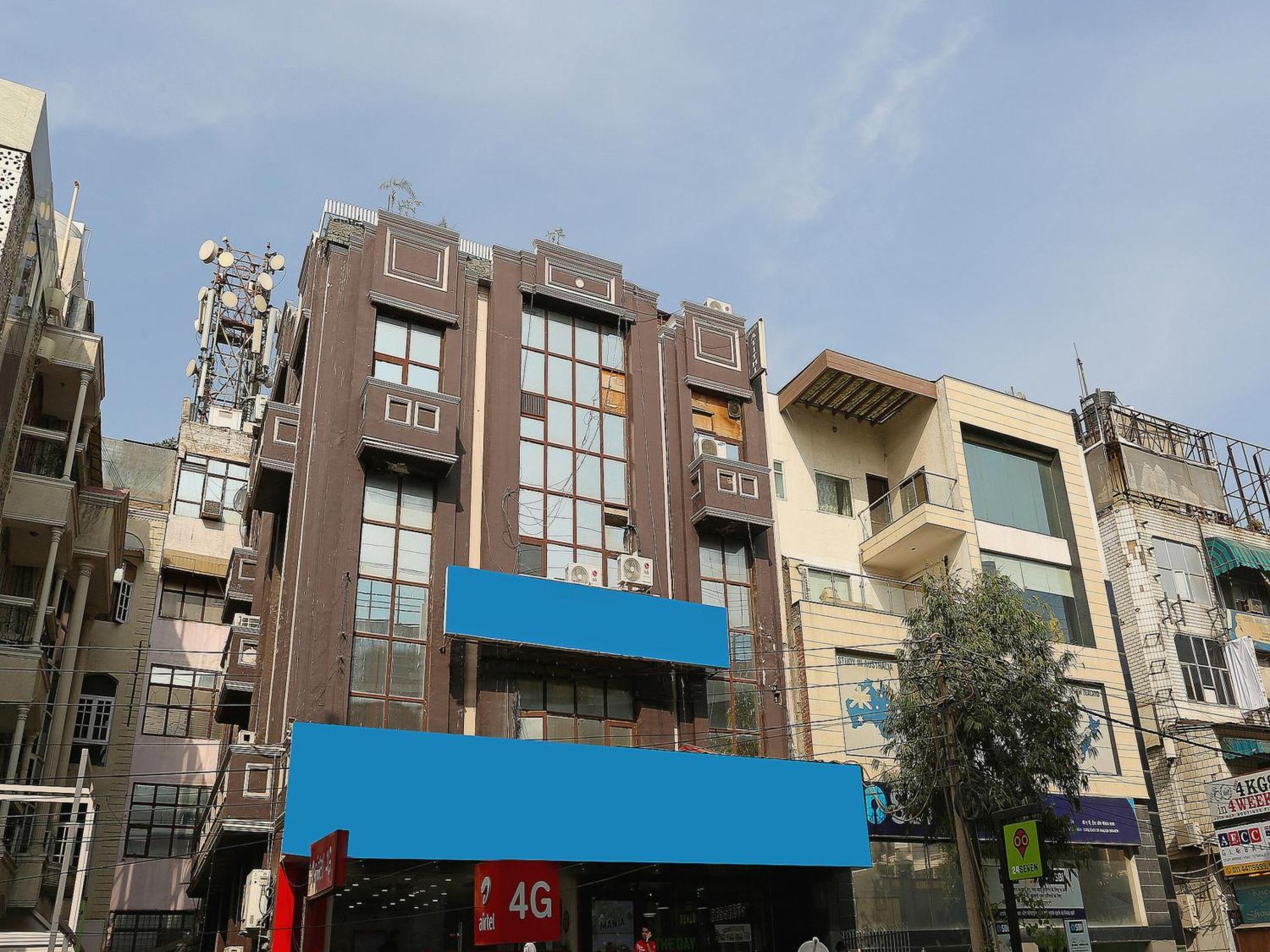 Oyo Flagship Hotel F Five Nowe Delhi Zewnętrze zdjęcie