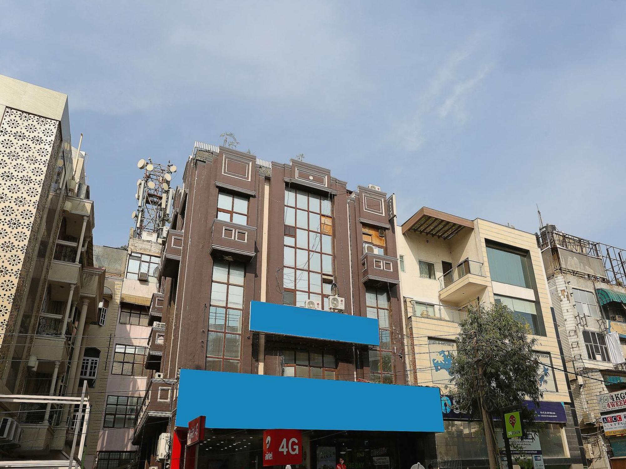 Oyo Flagship Hotel F Five Nowe Delhi Zewnętrze zdjęcie